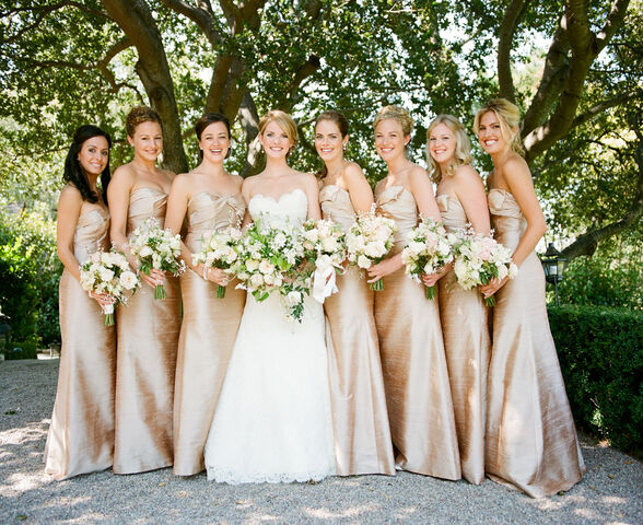 File:Champagne-bridesmaids-dresses.jpeg