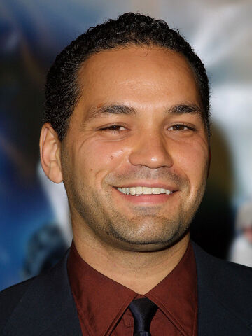 File:Vincent Laresca.jpg