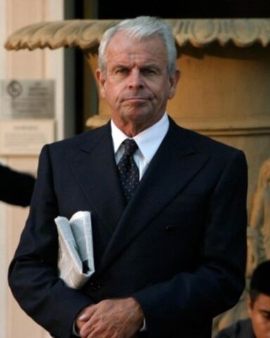 File:WilliamDevane.jpg