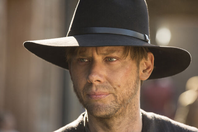 File:Jimmi-Simpson-as-William-credit-John-P.-Johnson-HBO.jpg