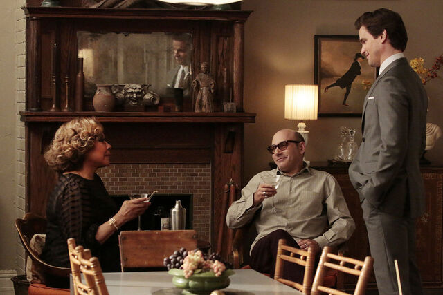 File:6x06-JuneMozzieNeal.jpg