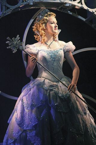 File:Erin Mackey 3-2.jpg