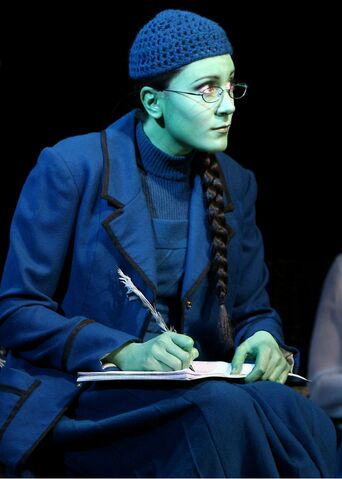 File:Dee Roscioli as Elphie.jpg
