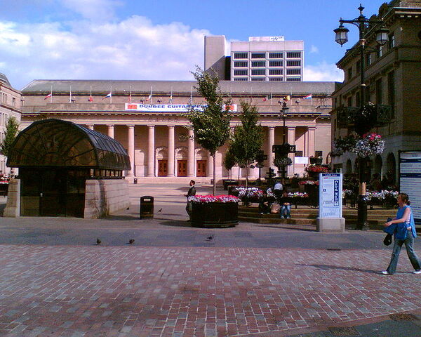 Plik:City Square.jpg
