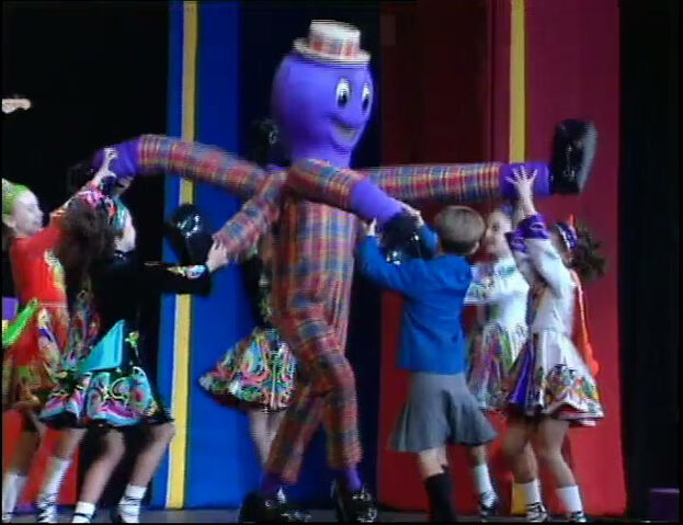 File:HenryinTheWigglesBigShow.jpg