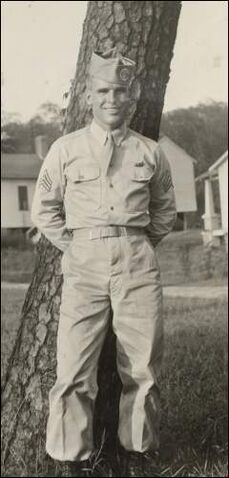 File:Ccarwoodlipton.jpg
