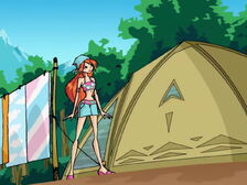 Archivo:Bloom Campamento.jpg