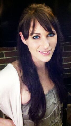 File:RenaeDeLiz.jpg