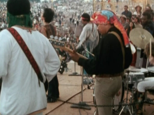 File:Jimi Hendrix16.jpg