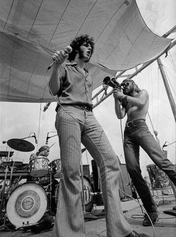 File:Woodstock band quill.jpg