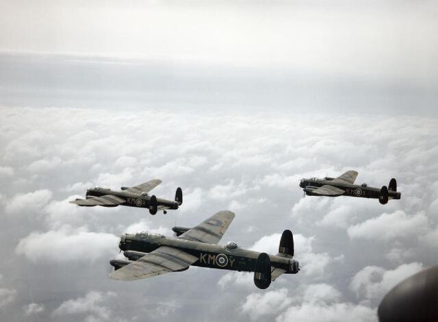 File:Avro Lancaster 2.jpg