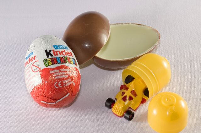 File:KinderEgg.jpg