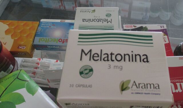 File:Melatonina 2275b.jpg