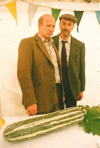 File:WW S2 Green Fingers2.jpg