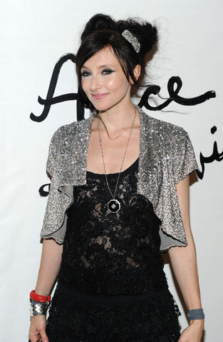 File:Stacy Bendet.jpg