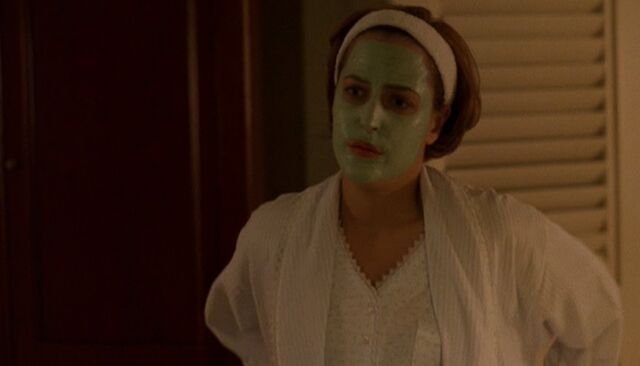 File:ScullyFaceCream.jpg