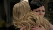3x15 Mary Margaret Emma hug