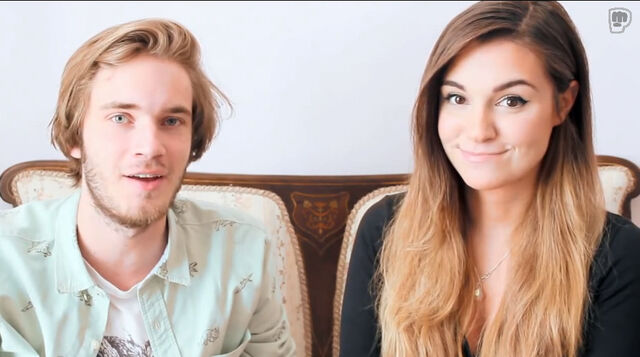 Datei:Pewdie marzia.jpg