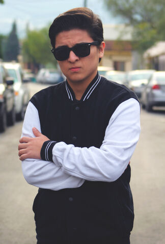 Archivo:Hiracutch-0.jpg