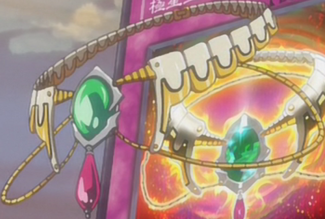 File:NordicRelicBrisingamen-JP-Anime-5D-NC.png