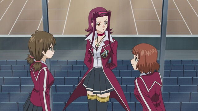 File:5Dx152 Akiza and schoolmates.jpg